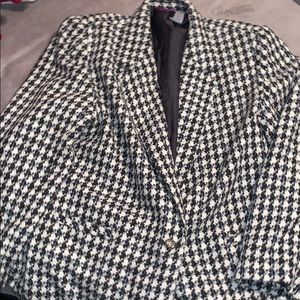 Checked high thigh length tan jay heavy jacket